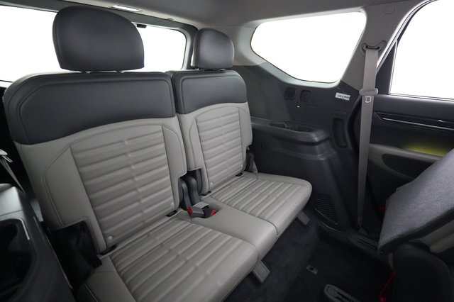 2024 Kia EV9 — photo 20 of 25