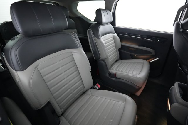 2024 Kia EV9 — photo 4 of 25