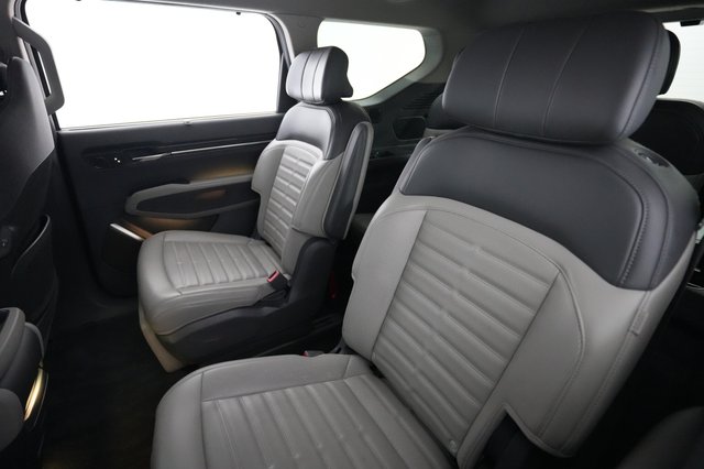 2024 Kia EV9 — photo 19 of 25