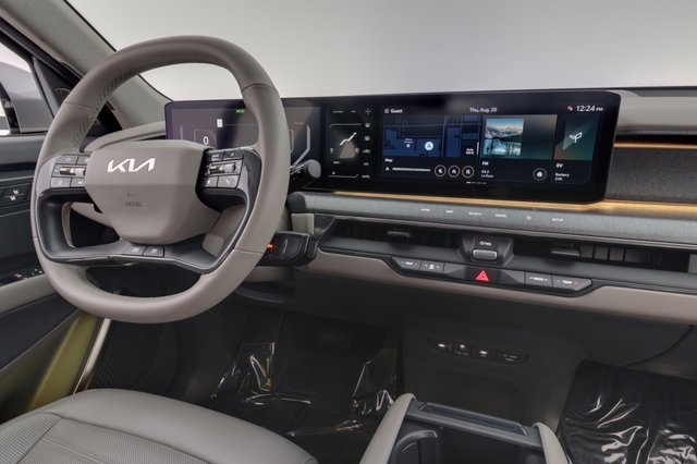 2024 Kia EV9 — photo 22 of 25