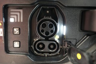 2024 Kia EV9 — photo 8 of 25
