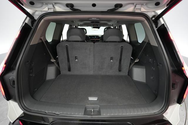 2024 Kia EV9 — photo 6 of 24