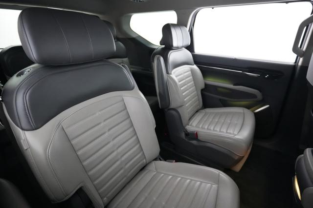 2024 Kia EV9 — photo 4 of 24