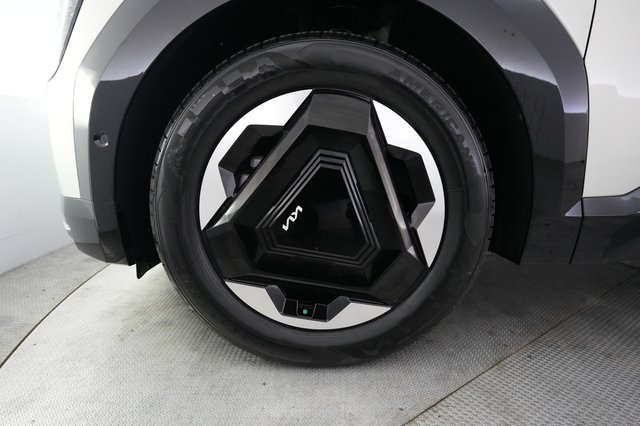 2024 Kia EV9 — photo 15 of 24