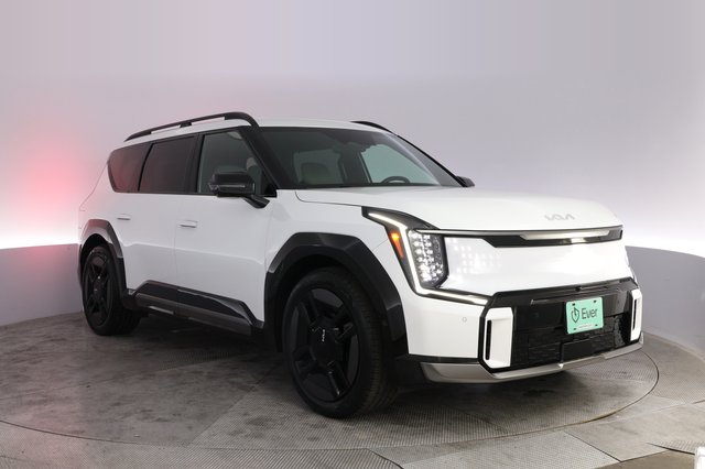 2024 Kia EV9 — photo 10 of 27