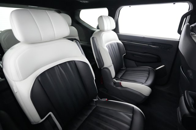 2024 Kia EV9 — photo 4 of 27