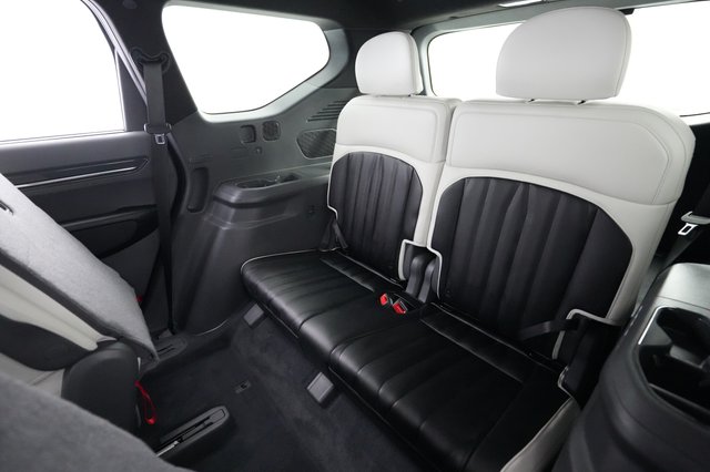 2024 Kia EV9 — photo 20 of 27