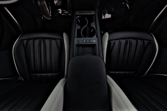 2024 Kia EV9 — photo 24 of 27
