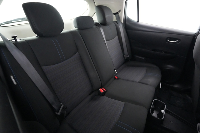 2024 Nissan LEAF