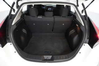 2024 Nissan LEAF — photo 6 of 20