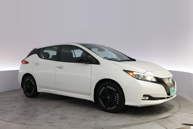 2024 Nissan LEAF — photo 11 of 20