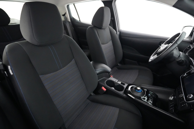 2024 Nissan LEAF