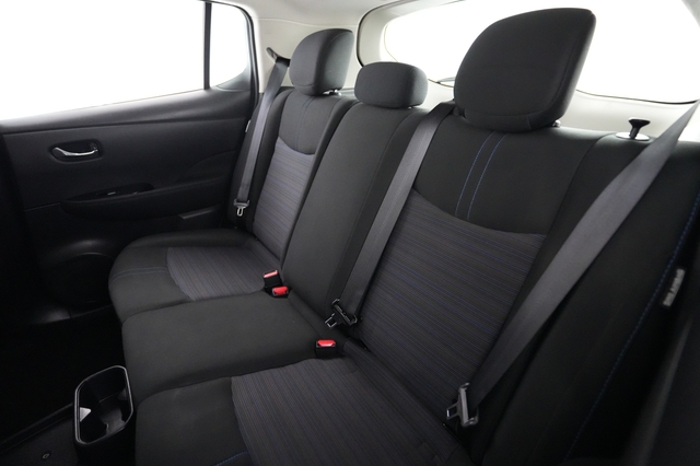 2024 Nissan LEAF