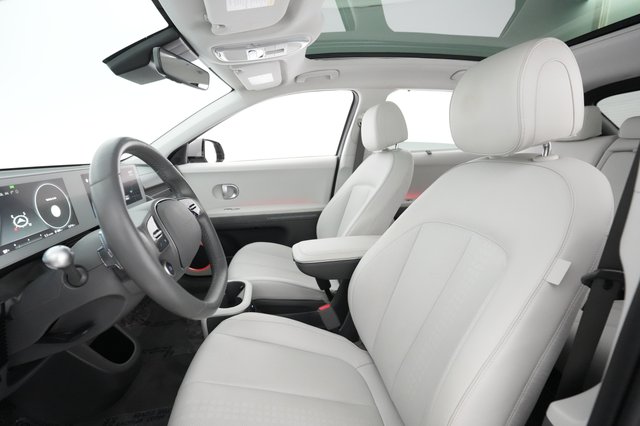 2022 Hyundai IONIQ 5 — photo 19 of 33
