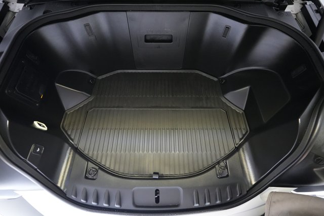 2023 Ford F-150 Lightning — photo 17 of 18