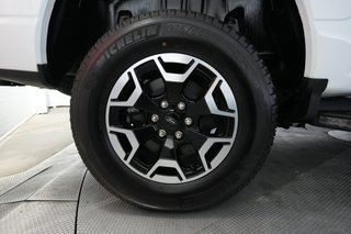 2023 Ford F-150 Lightning — photo 11 of 18