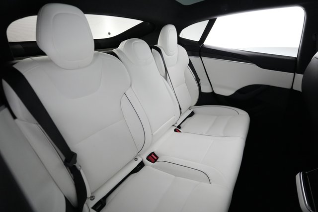 2023 Tesla Model S — photo 4 of 22