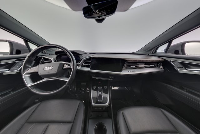2023 Audi Q4 e-tron — photo 21 of 23