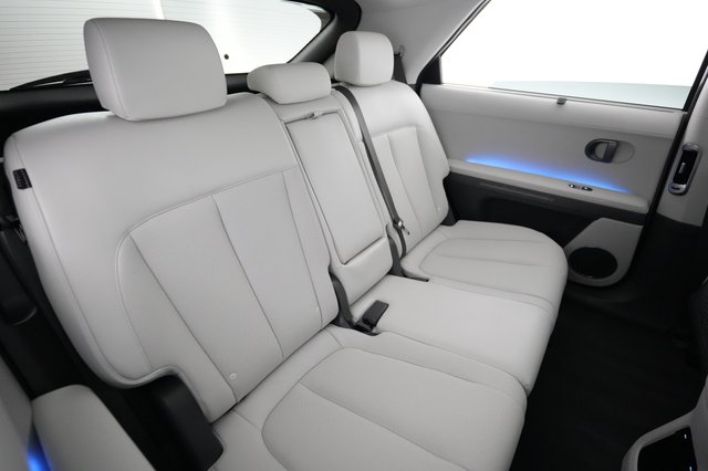 2026 Hyundai IONIQ 5 — photo 4 of 21