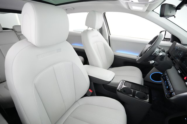 2026 Hyundai IONIQ 5 — photo 18 of 21