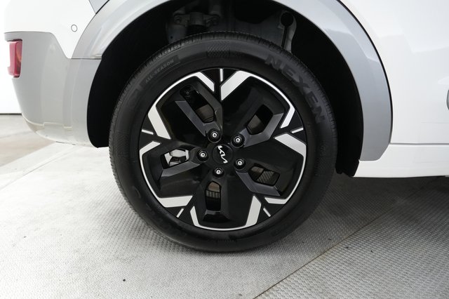 2024 Kia Niro EV — photo 7 of 22