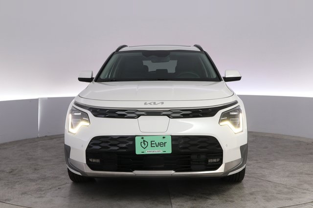 2024 Kia Niro EV — photo 9 of 22