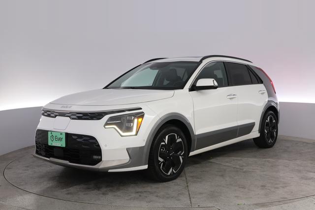 2024 Kia Niro EV — VIN KNDCT3L12R5092609