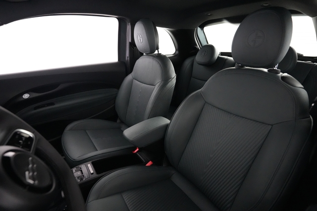2025 Fiat 500e