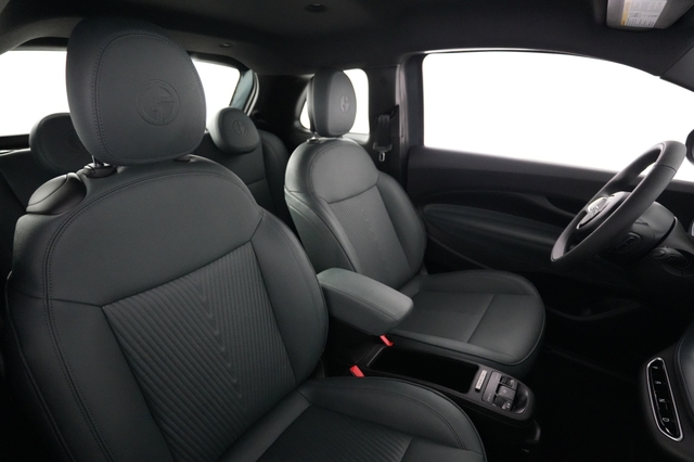 2025 Fiat 500e