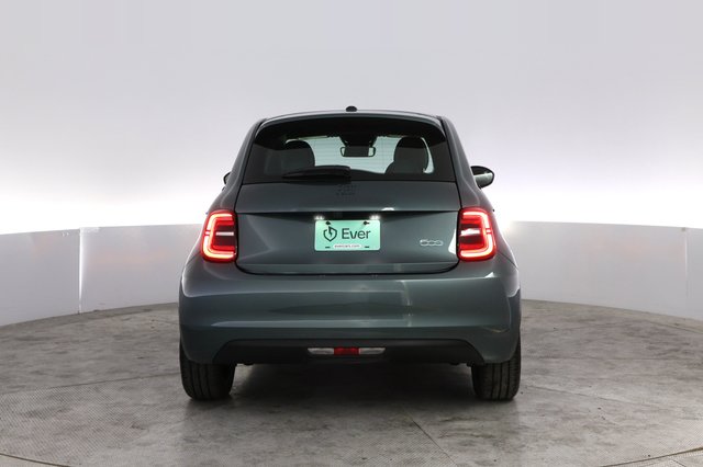 2025 Fiat 500e — photo 12 of 24