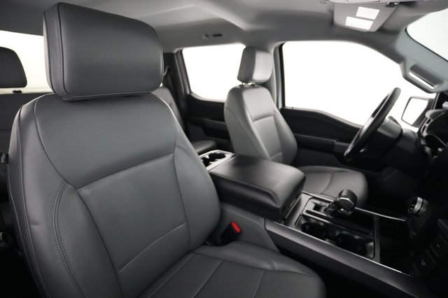 2025 Ford F-150 Lightning — photo 12 of 15