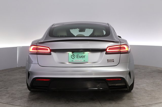 2026 Tesla Model S — photo 12 of 22