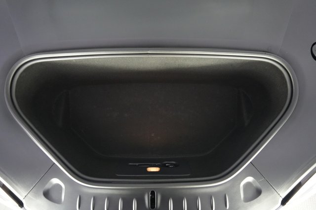2026 Tesla Model S — photo 20 of 22