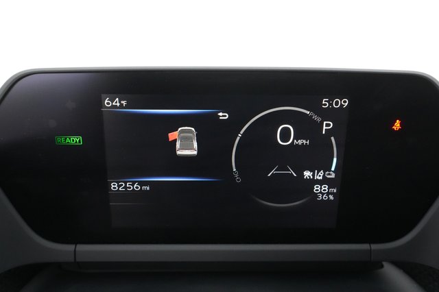 2023 Toyota bZ4X — photo 36 of 37