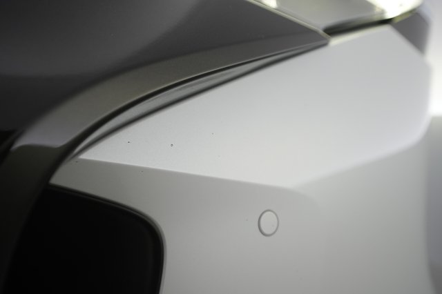 2023 Toyota bZ4X — photo 31 of 37