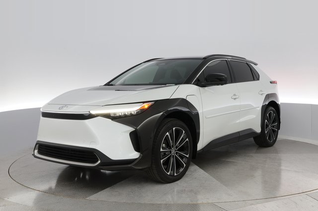 2023 Toyota bZ4X — VIN JTMABACA7PA022140