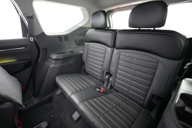 2024 Kia EV9 — photo 20 of 24