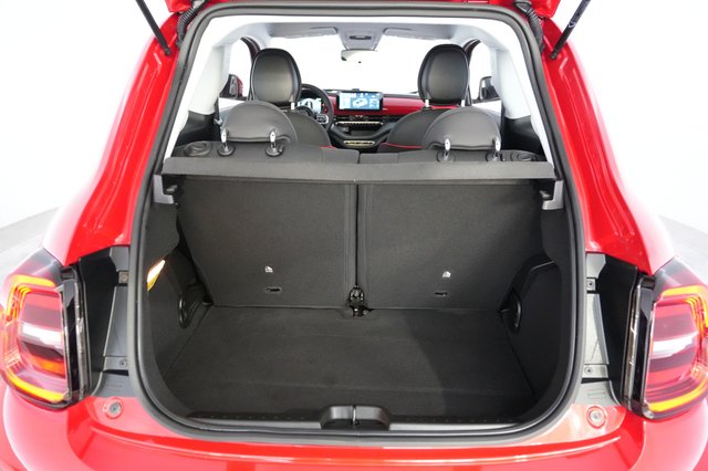 2024 Fiat 500e — photo 6 of 23