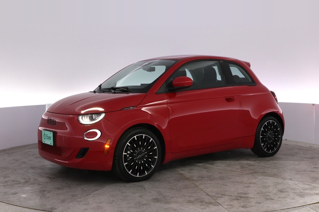 2024 Fiat 500e