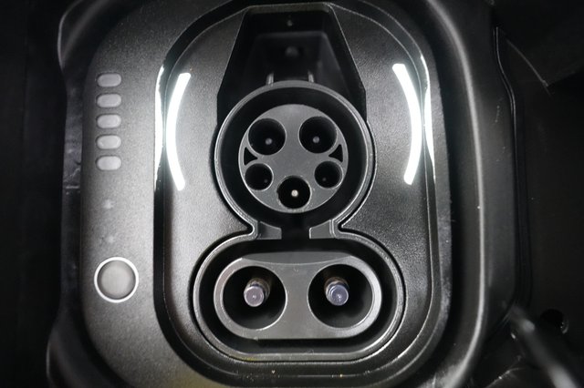 2024 Fiat 500e — photo 8 of 23