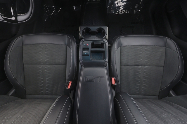 2025 Ford Mustang Mach-E