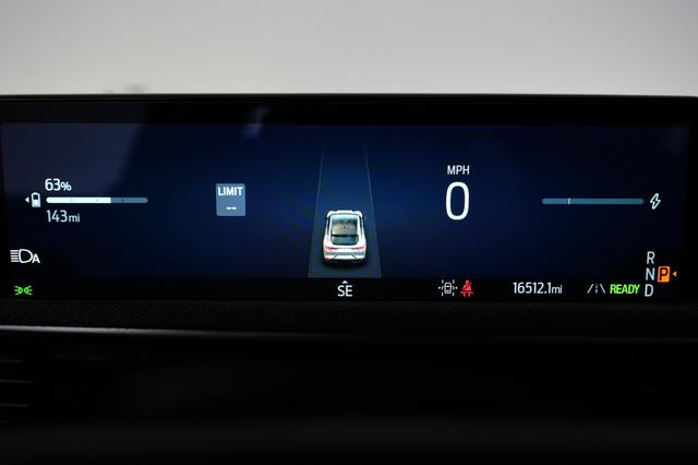 2025 Ford Mustang Mach-E — photo 5 of 24