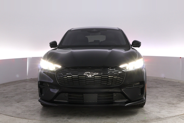 2025 Ford Mustang Mach-E