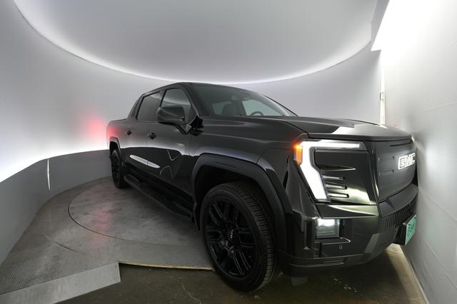 2026 GMC Sierra EV — VIN 1GT1ESEH7TU402305