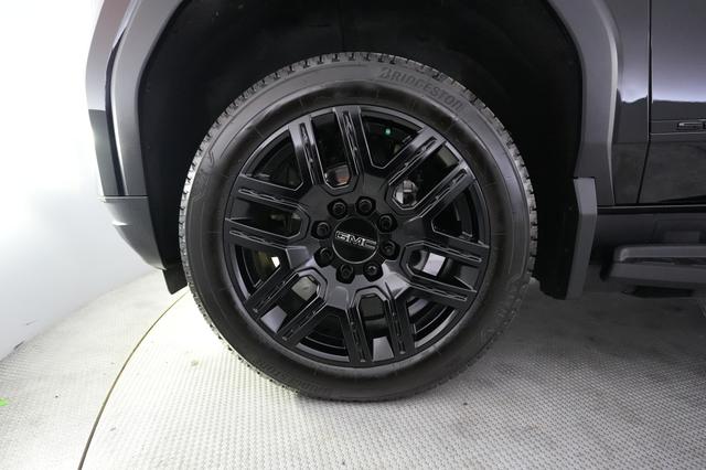2026 GMC Sierra EV — photo 9 of 19