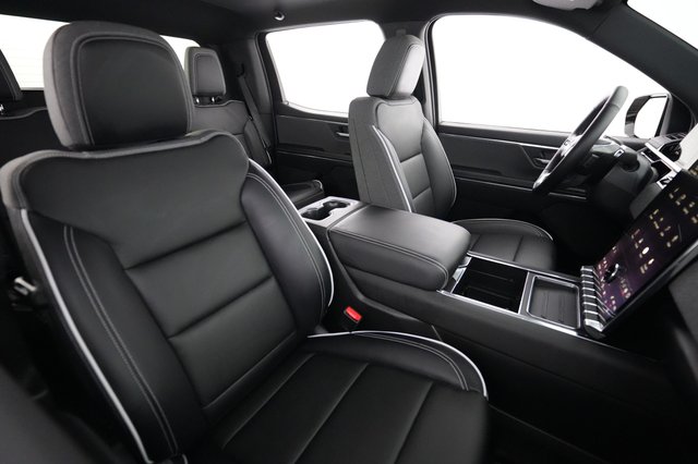 2026 GMC Sierra EV — photo 12 of 19
