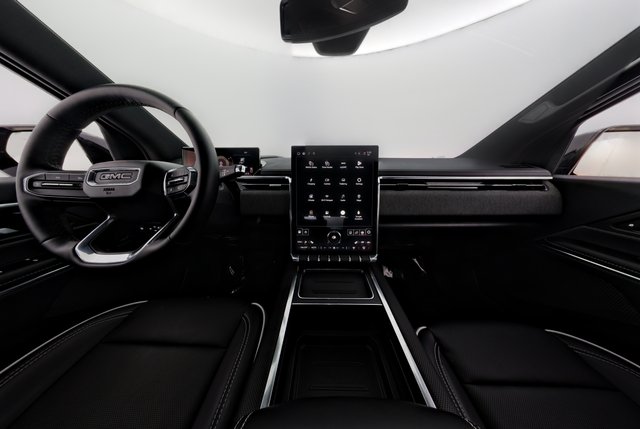 2026 GMC Sierra EV — photo 15 of 19