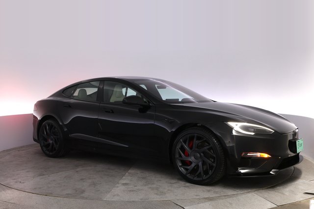 2026 Tesla Model S — photo 11 of 21