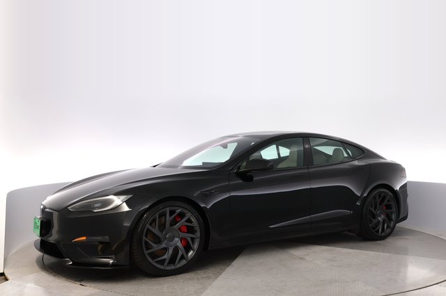 2026 Tesla Model S — photo 14 of 26