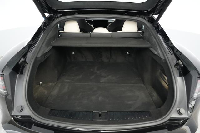 2026 Tesla Model S — photo 6 of 21